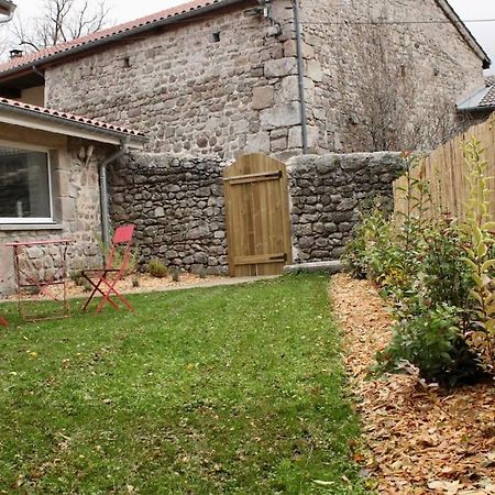 Superbe Appartement Avec Jacuzzi Et Jardin Prive Marlhes Kültér fotó